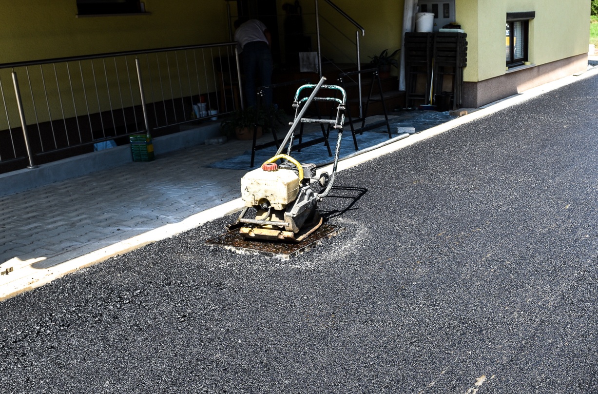 1st Class Sunken Apron Repair | Superior Asphalt MN